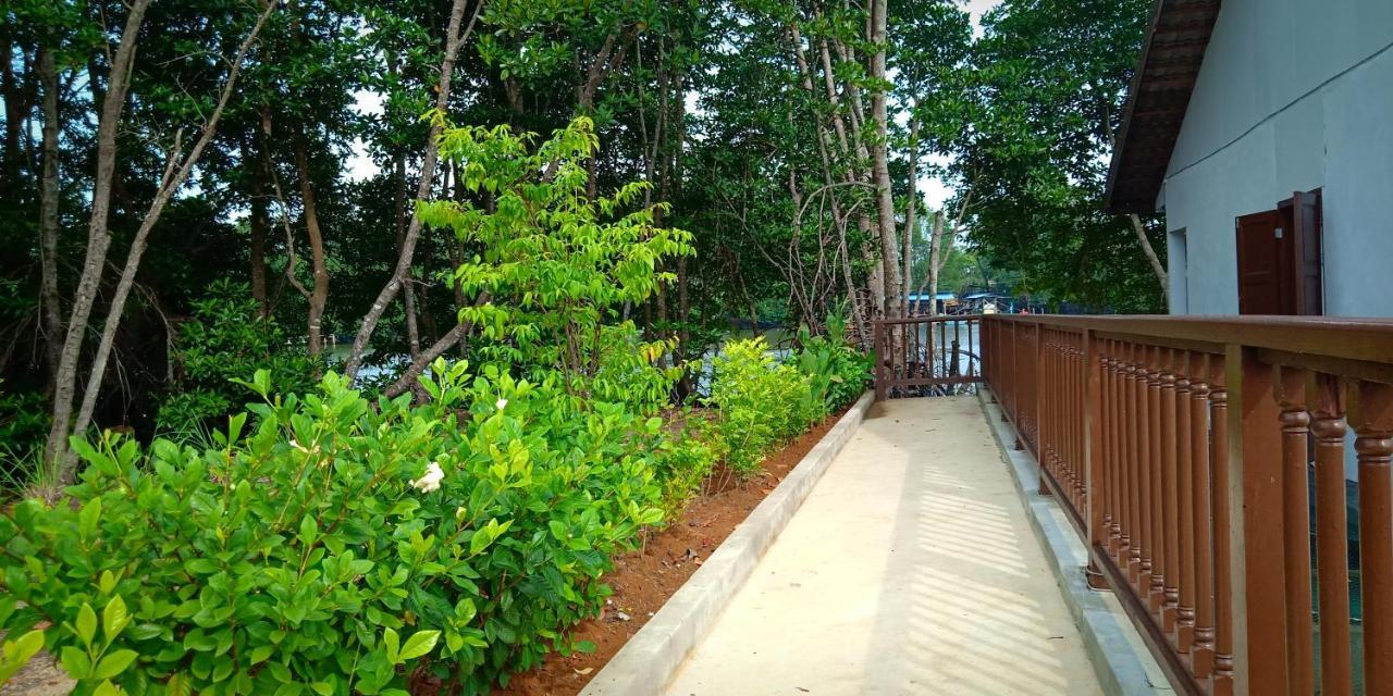Noor Arfa River Chalet Kuala Terengganu Dış mekan fotoğraf